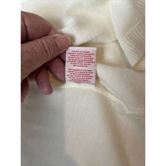 3 for $25-RUBY RED SZ L Cardigan 100% Acrylic Ivory 2 Hook Open Front w/Roses - Picture 6 of 10